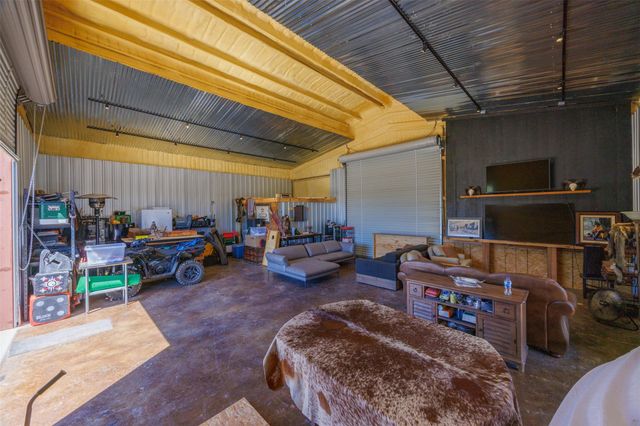274 Ira Hill RD, Dripping Springs, TX 78620