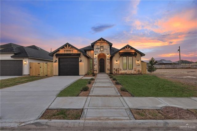 1323 S 9th Street, Alamo, TX 78516