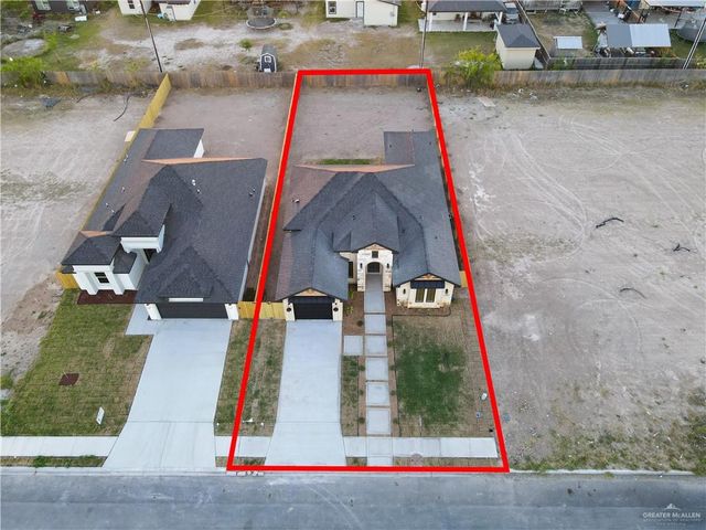 1323 S 9th Street, Alamo, TX 78516