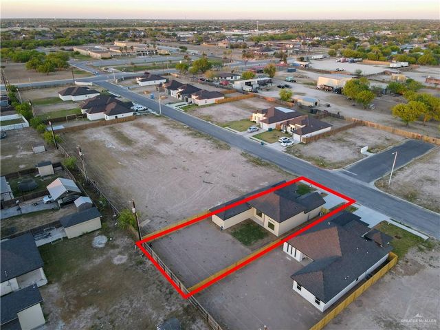 1323 S 9th Street, Alamo, TX 78516