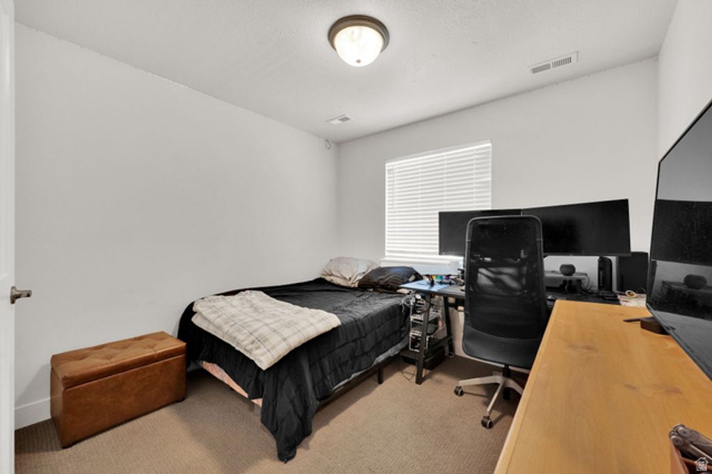 Image 21 of property listing at 1414 S 800 W ##D 4-5, Woods Cross, UT 84087