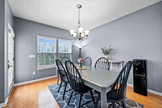2010 Sugar Mill Drive, Pataskala, OH 43062