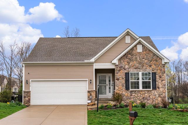 2010 Sugar Mill Drive, Pataskala, OH 43062