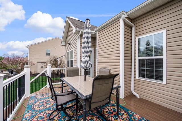 2010 Sugar Mill Drive, Pataskala, OH 43062