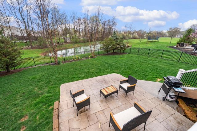 2010 Sugar Mill Drive, Pataskala, OH 43062