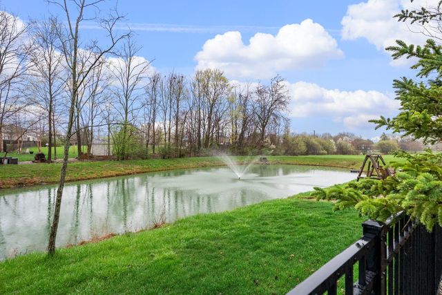 2010 Sugar Mill Drive, Pataskala, OH 43062