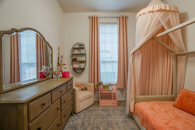 210 Willow Creek Drive, Weatherford, TX 76085