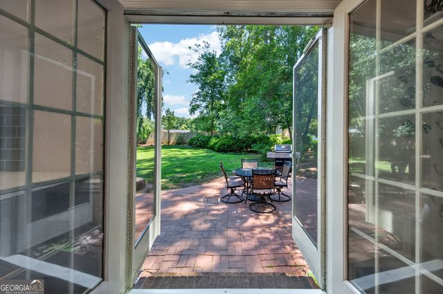 332 Crescent Road, Griffin, GA 30224