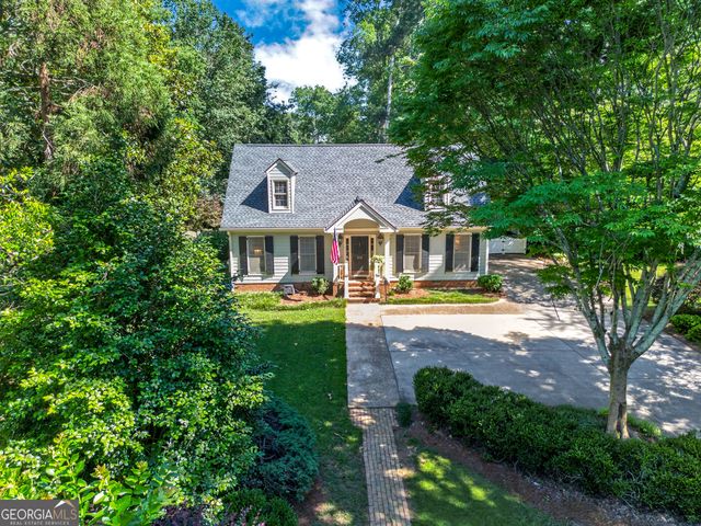 332 Crescent Road, Griffin, GA 30224