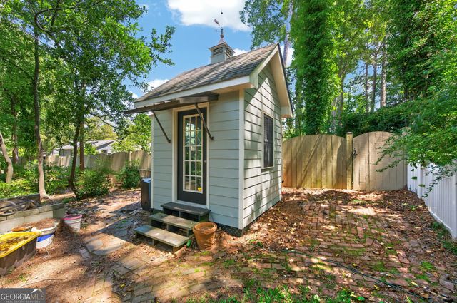 332 Crescent Road, Griffin, GA 30224