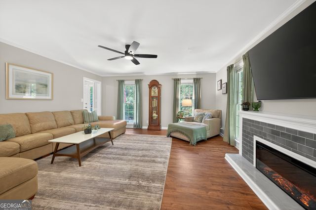 332 Crescent Road, Griffin, GA 30224