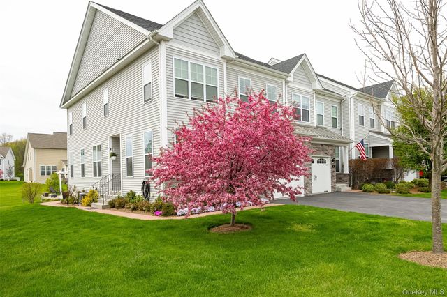 51 Lewis Road, Hopewell Junction, NY 12533