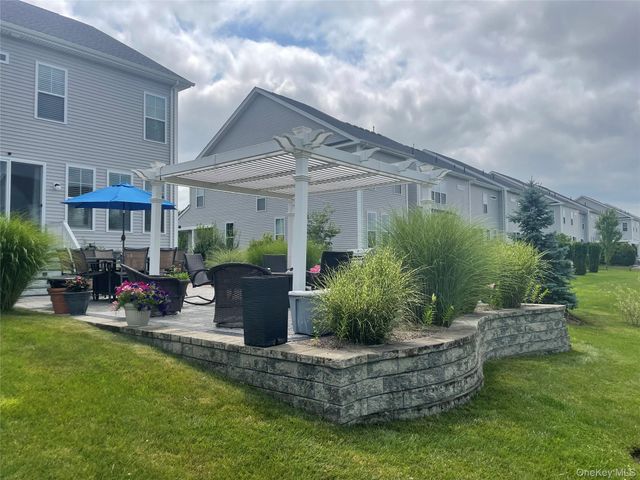 51 Lewis Road, Hopewell Junction, NY 12533
