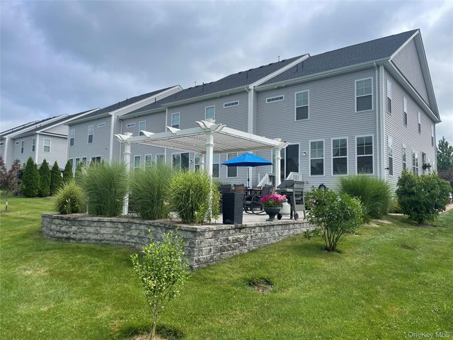 51 Lewis Road, Hopewell Junction, NY 12533