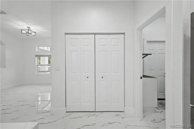 7372 Madrid Road, Weeki Wachee, FL 34613