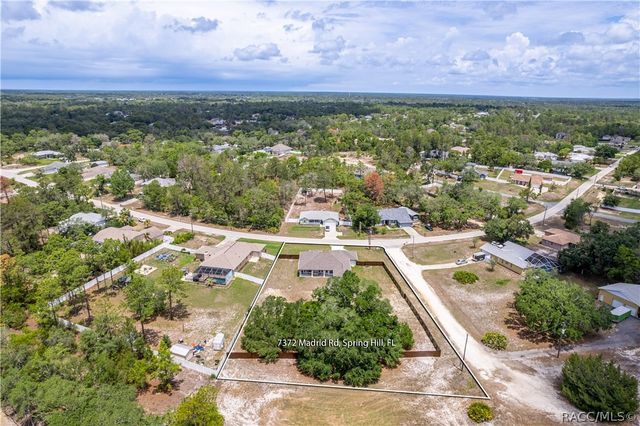 7372 Madrid Road, Weeki Wachee, FL 34613