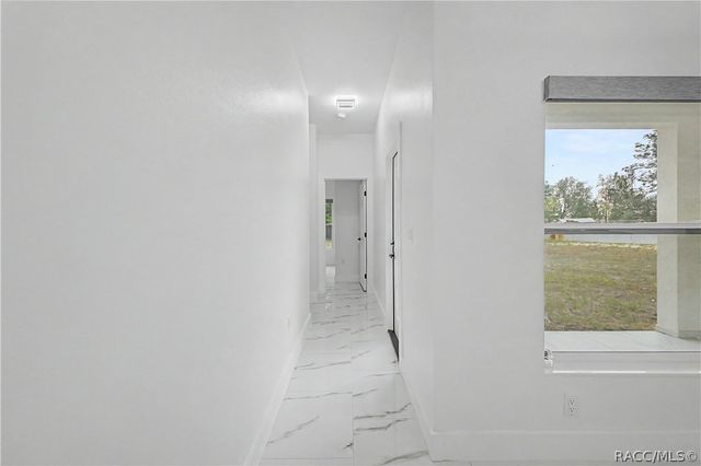 7372 Madrid Road, Weeki Wachee, FL 34613