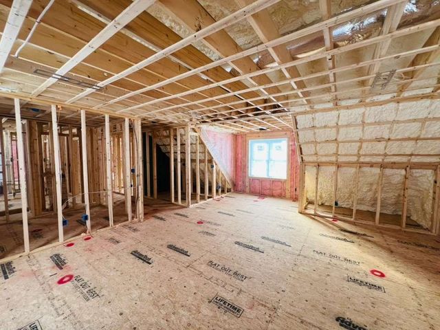 65 Cross Ave, Brockton, MA 02301