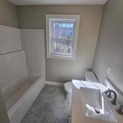 65 Cross Ave, Brockton, MA 02301