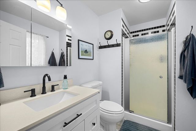 2734 S 64th ST W, Billings, MT 59106