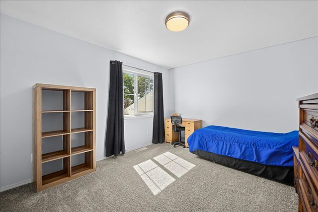 2734 S 64th ST W, Billings, MT 59106