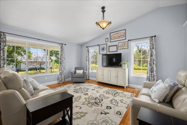 2734 S 64th ST W, Billings, MT 59106