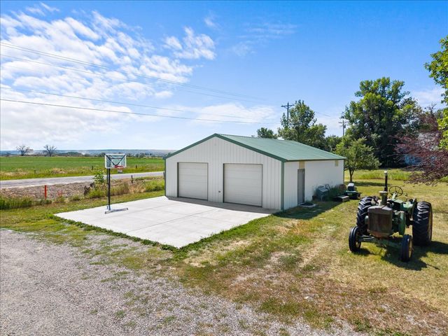2734 S 64th ST W, Billings, MT 59106