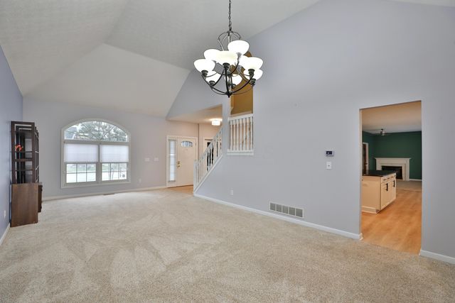 249 Farm Creek Drive, Columbus, OH 43230