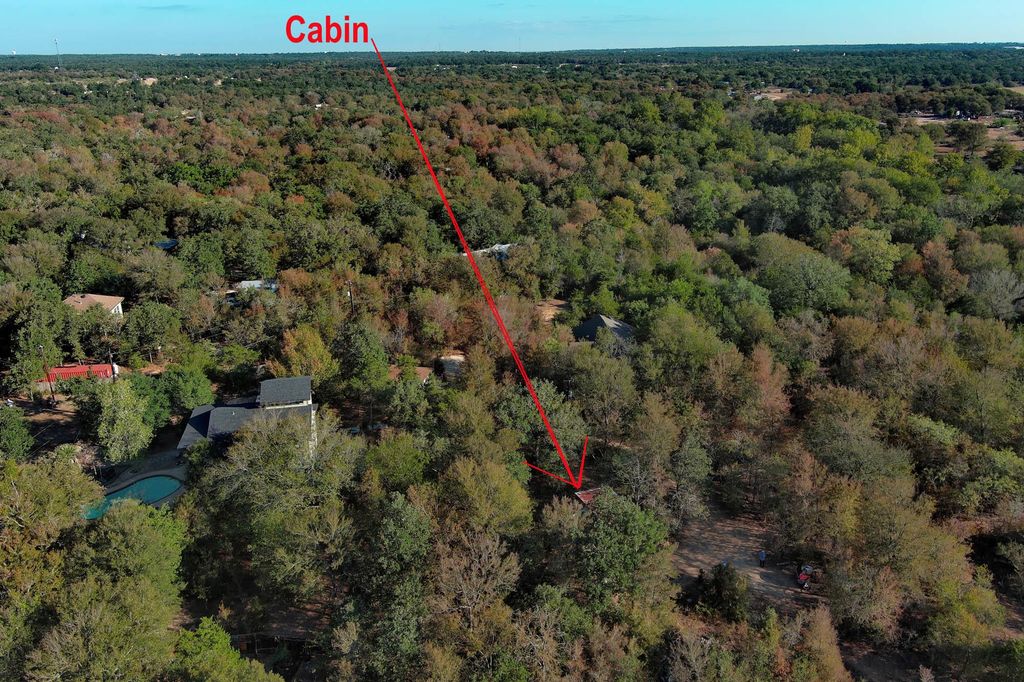 183 Clover RD, Cedar Creek, TX 78612