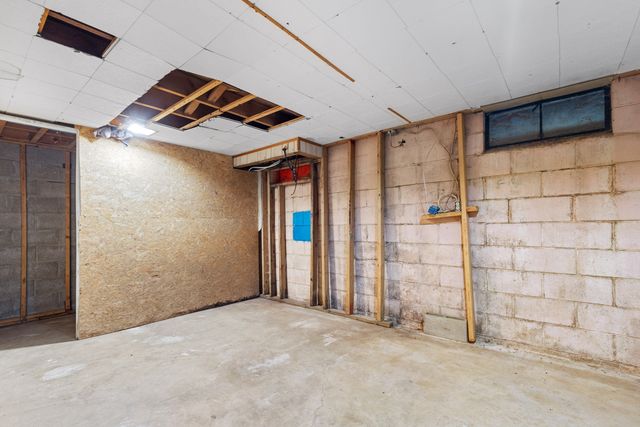 10472 Atwood Road, Roscoe, IL 61073