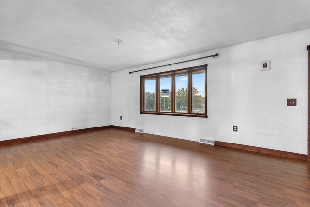 10472 Atwood Road, Roscoe, IL 61073