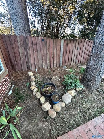 104 Argyle Circle, Gadsden, AL 35901