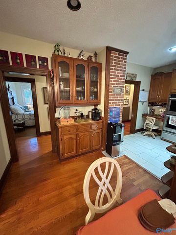 104 Argyle Circle, Gadsden, AL 35901