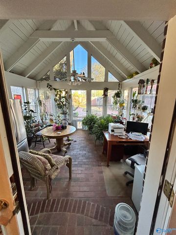 104 Argyle Circle, Gadsden, AL 35901