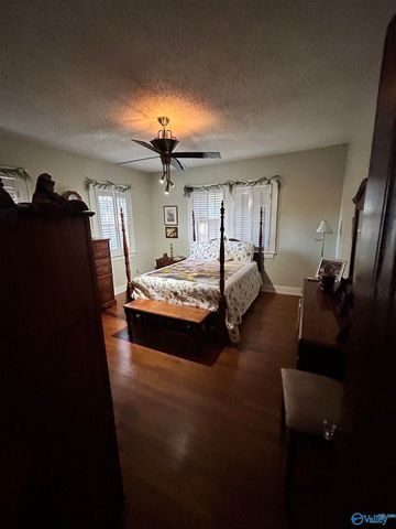 104 Argyle Circle, Gadsden, AL 35901