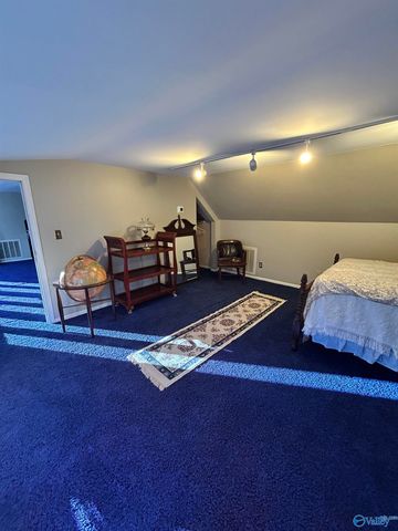 104 Argyle Circle, Gadsden, AL 35901