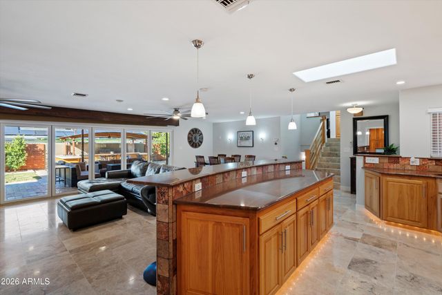 8132 E ARLINGTON Road, Scottsdale, AZ 85250