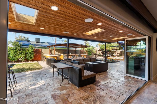 8132 E ARLINGTON Road, Scottsdale, AZ 85250