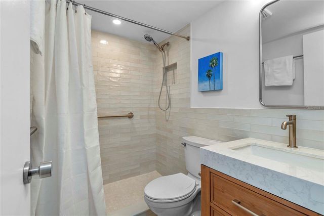 4811 SAXON DRIVE B101, New Smyrna Beach, FL 32169