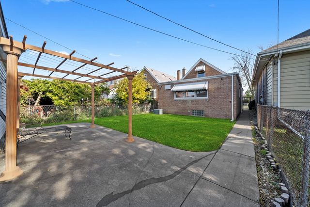 6440 S Kildare Avenue, Chicago, IL 60629