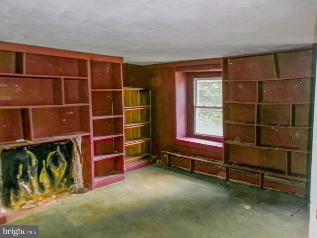 2441 TREVOSE RD, Feasterville Trevose, PA 19053