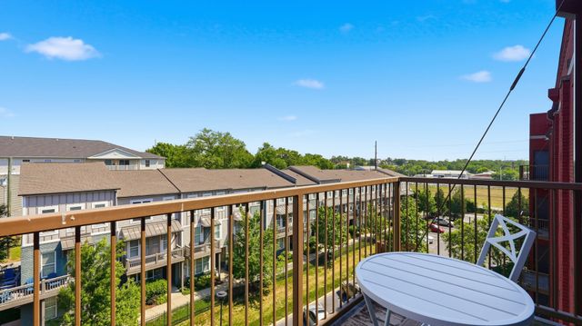 702 Wedgewood Park Apt 505, Nashville, TN 37203