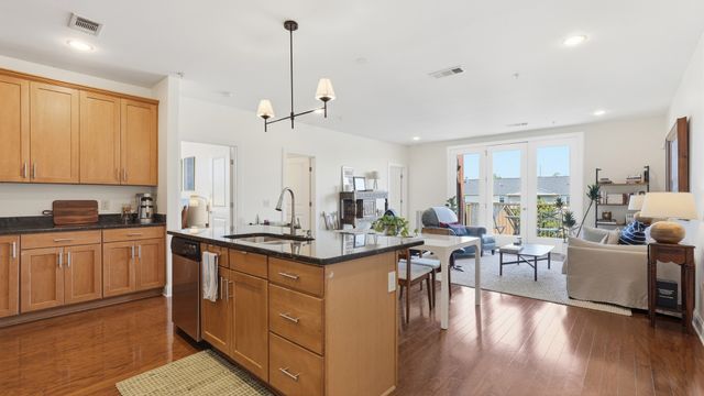 702 Wedgewood Park Apt 505, Nashville, TN 37203