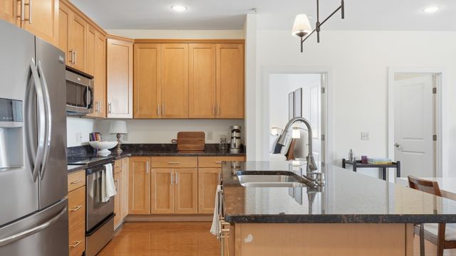 702 Wedgewood Park Apt 505, Nashville, TN 37203