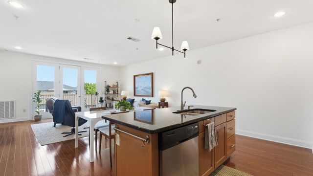 702 Wedgewood Park Apt 505, Nashville, TN 37203