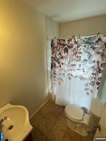 253 Harrison Street, Leonia, NJ 07605