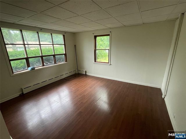 253 Harrison Street, Leonia, NJ 07605