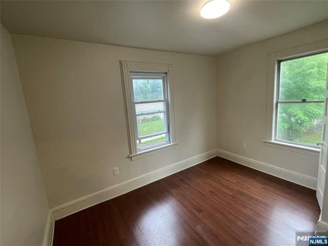 253 Harrison Street, Leonia, NJ 07605
