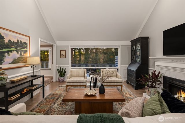 11721 NE 41st Street, Kirkland, WA 98033