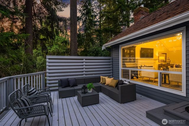 11721 NE 41st Street, Kirkland, WA 98033